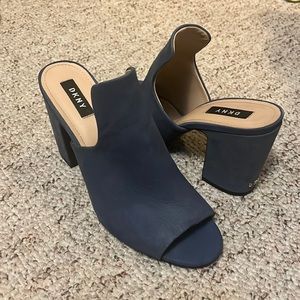 Barely used DKNY blue heels